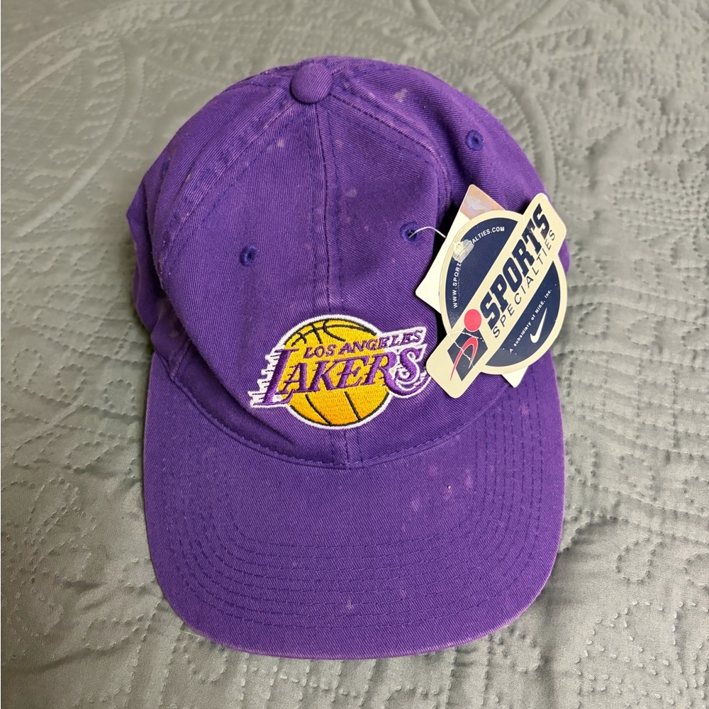 NWT Purple Los Angeles Lakers Cap